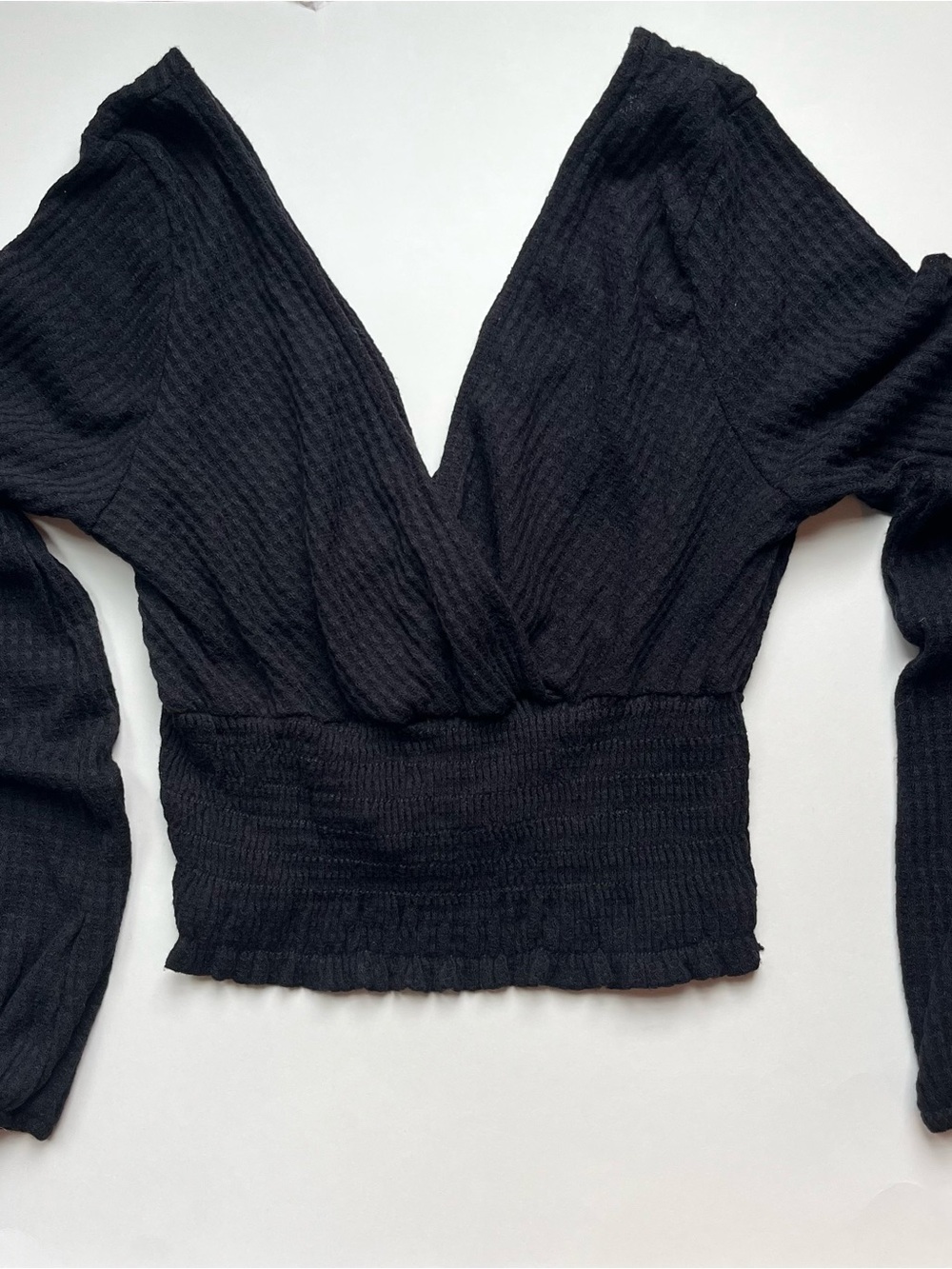 Altar’d State, Black V-Neck Waffle Knit Long Sleeve Crop Top, Size XS